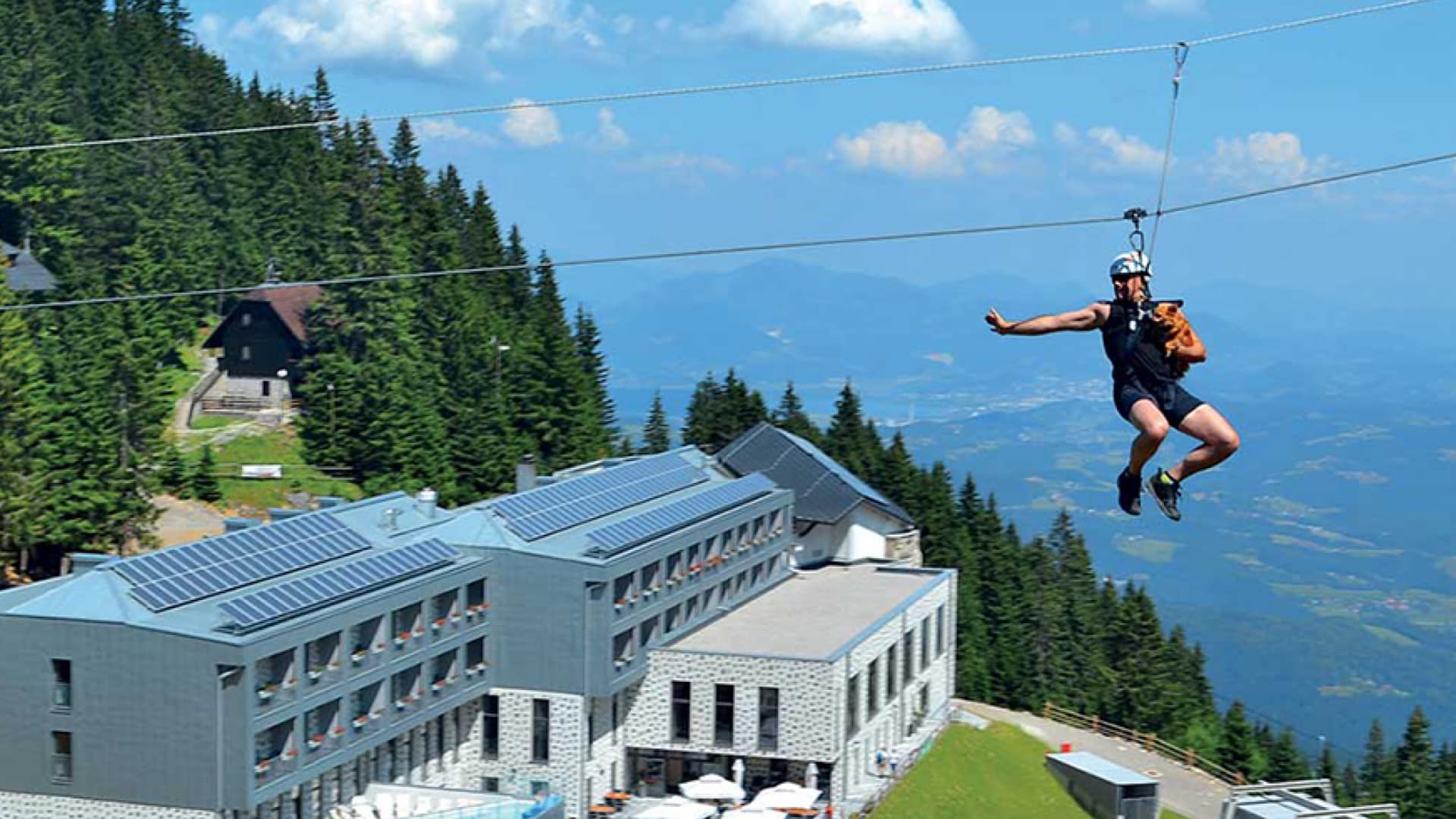 ZIPLINE COASTER