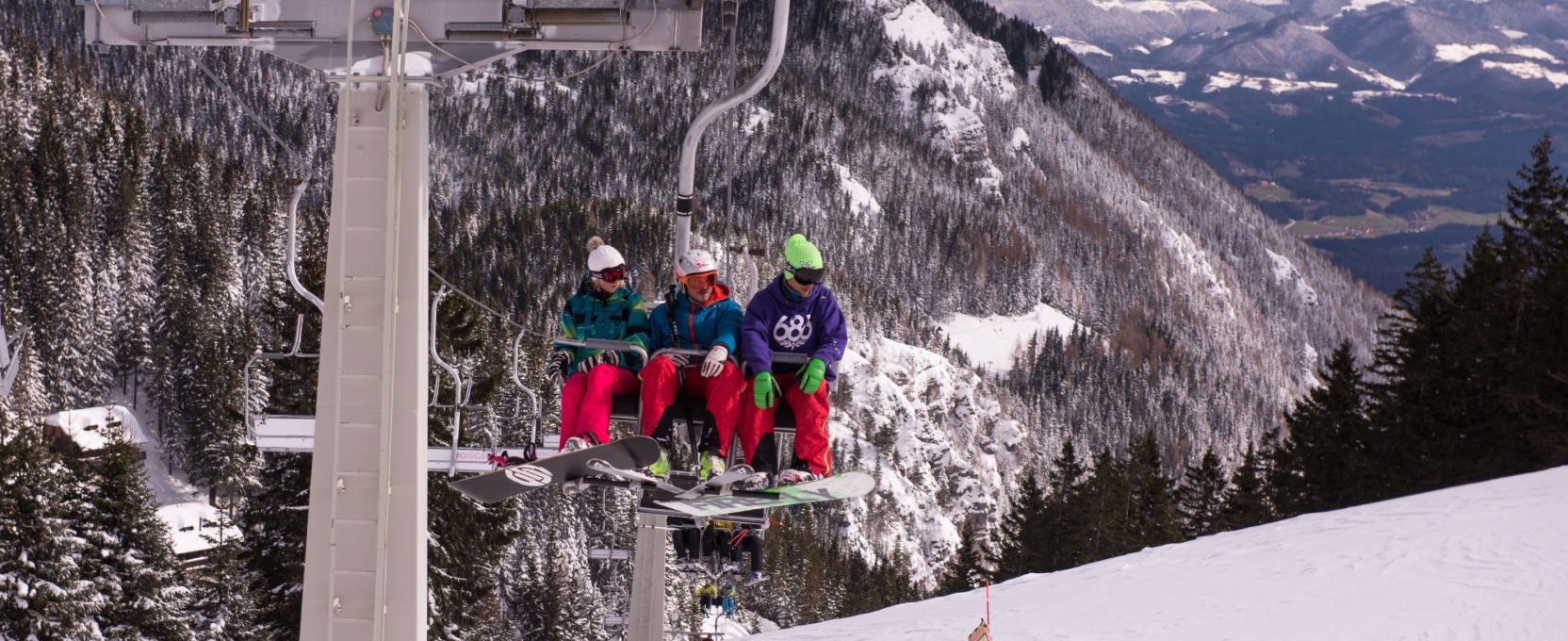 SÍ ÉS SNOWBOARD ISKOLA