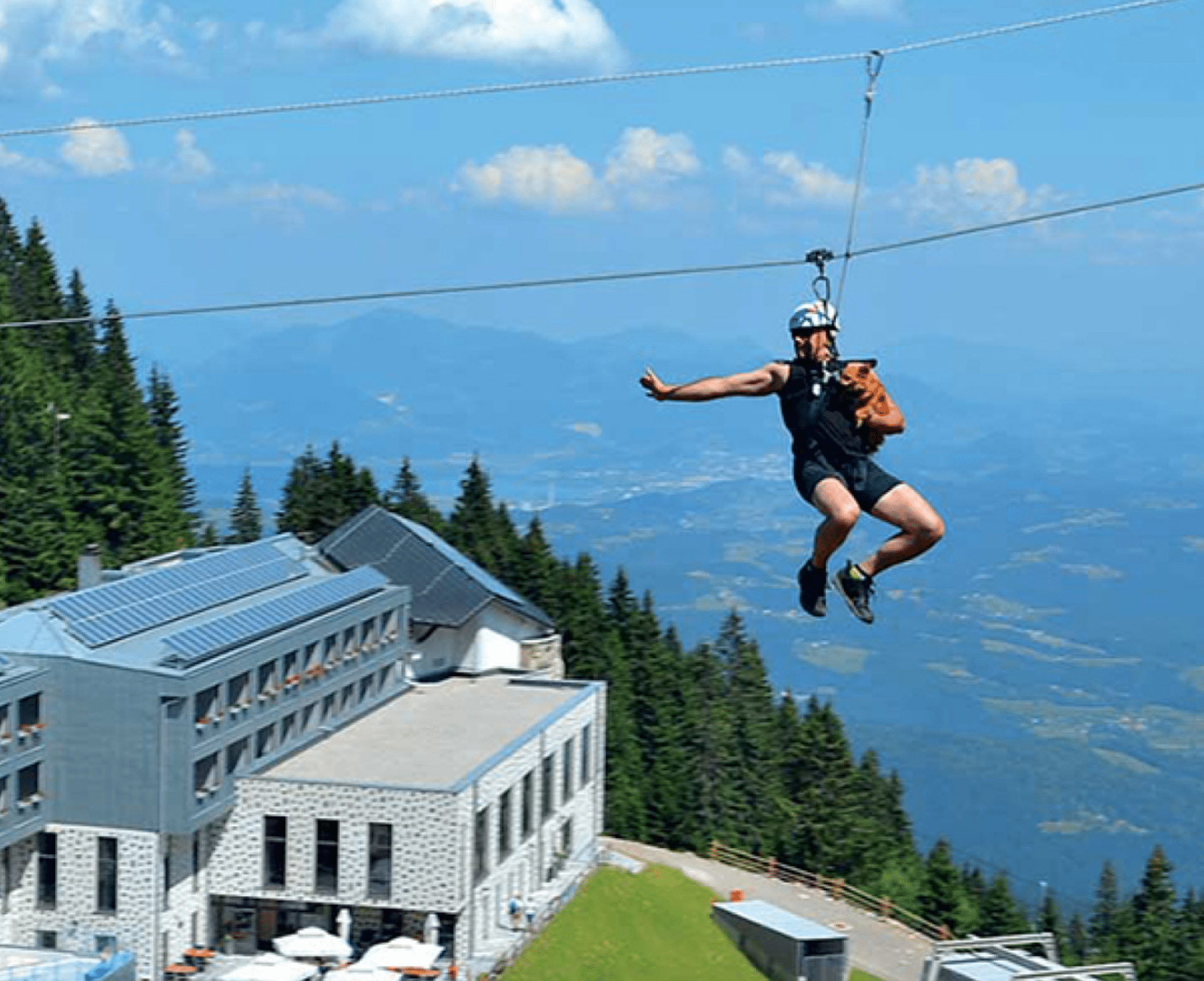 ZIPLINE  HULLÁMVASÚT