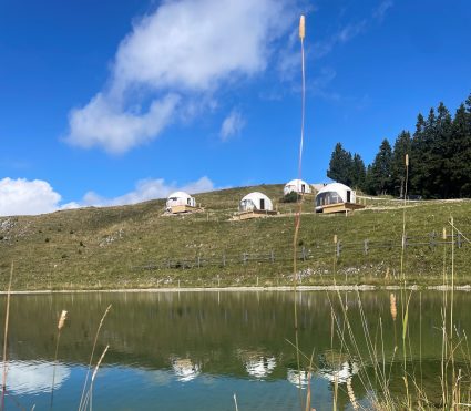 STARGAZING IN THE GLAMPING DOMES GOLTE